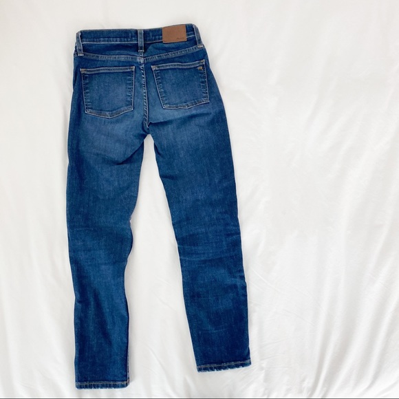 Madewell 9” High Rise Skinny Crop Jeans - Picture 5 of 5